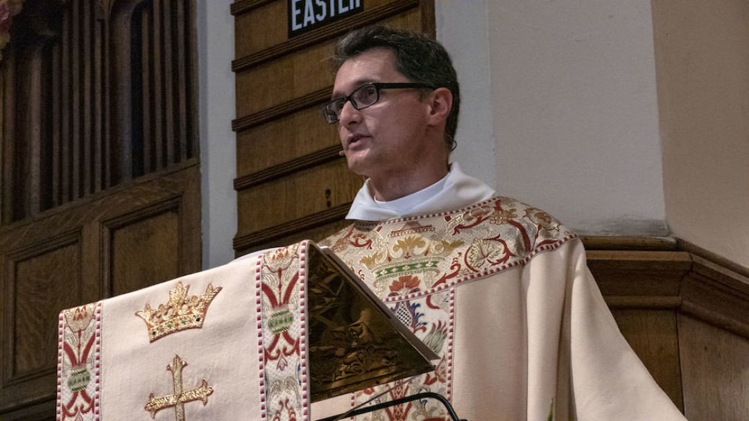 The Rev. Dr. Simon Mainwaring - Easter - April 21, 2019 at 9:00 and 11:15 a.m.