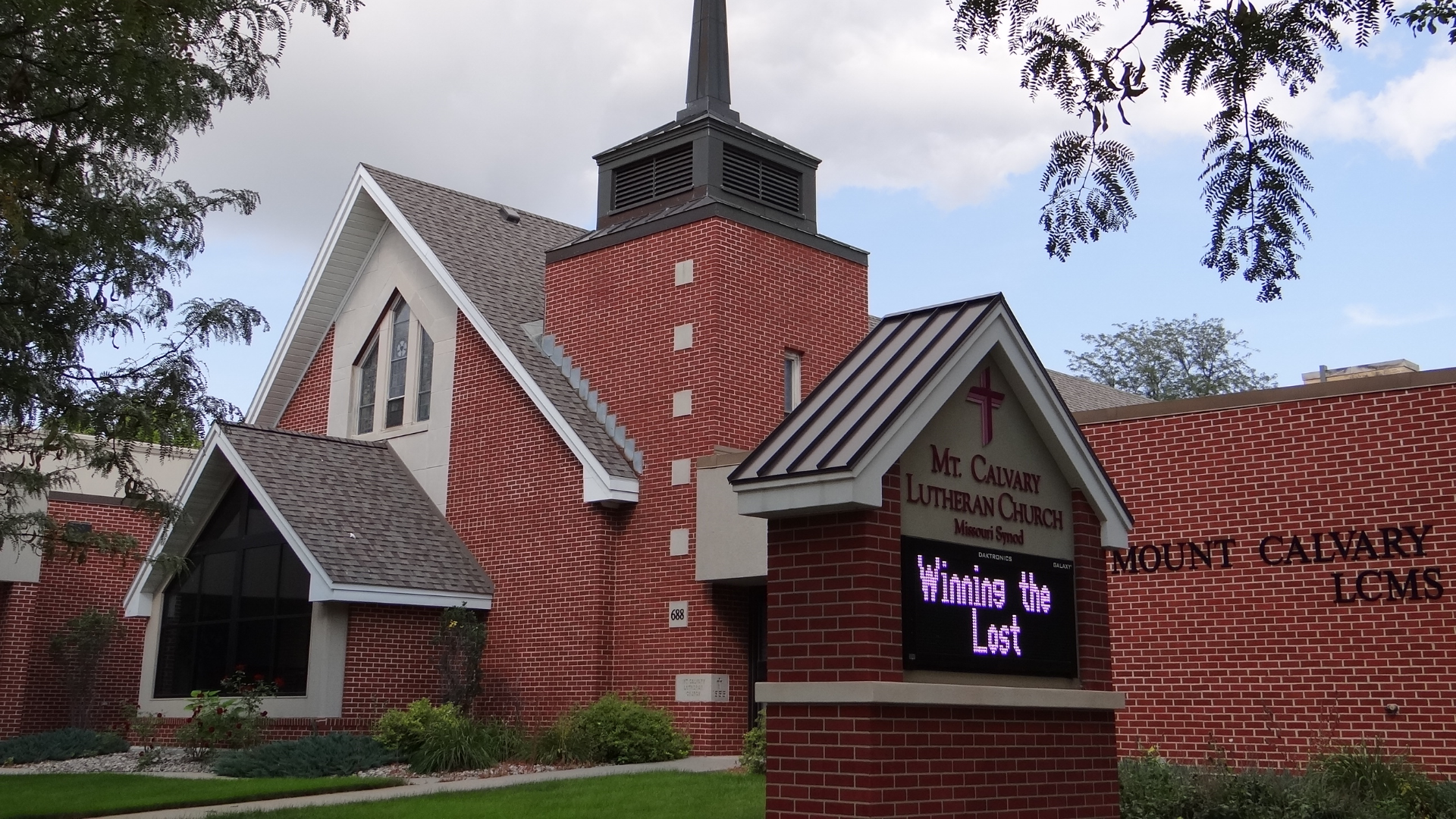 Mt Calvary Lutheran Church - LCMS