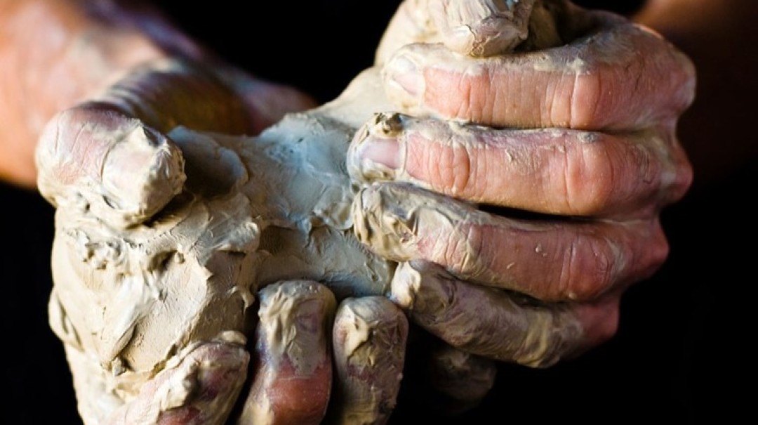 Clay in the Potter's Hands episode artwork