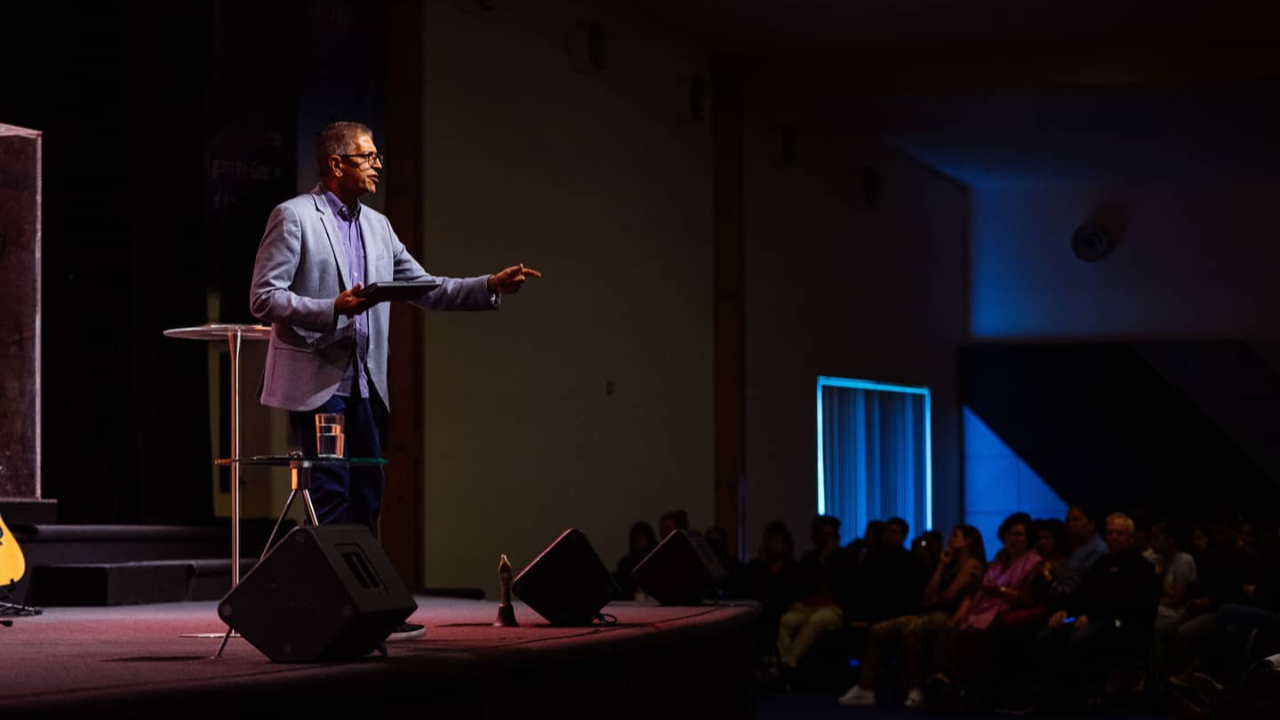 29th November 2020 - Miracles in the House - Pastor Tak Bhana episode artwork