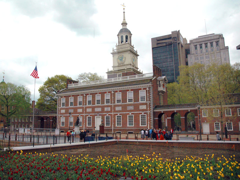 David Barton and Rick Green interview Chaplain Todd about the religious corruptions his tour group discovered while inside Independence Hall in Philadelphia