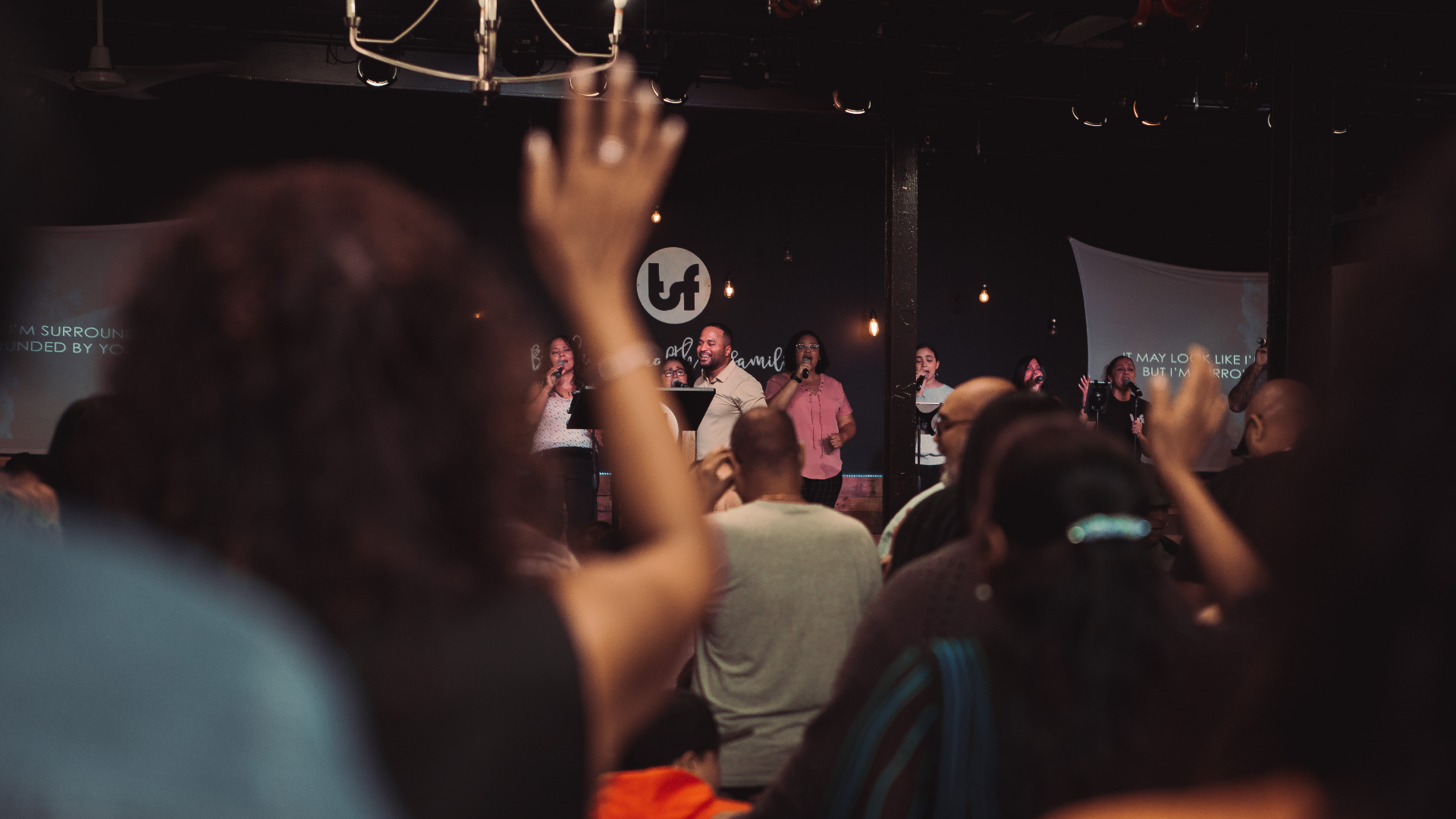 THE SANCTUARY FELLOWSHIP logo